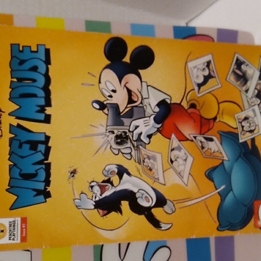 Nwt Mickey Comic, Cards,& Mat Set - Picture 3 of 7